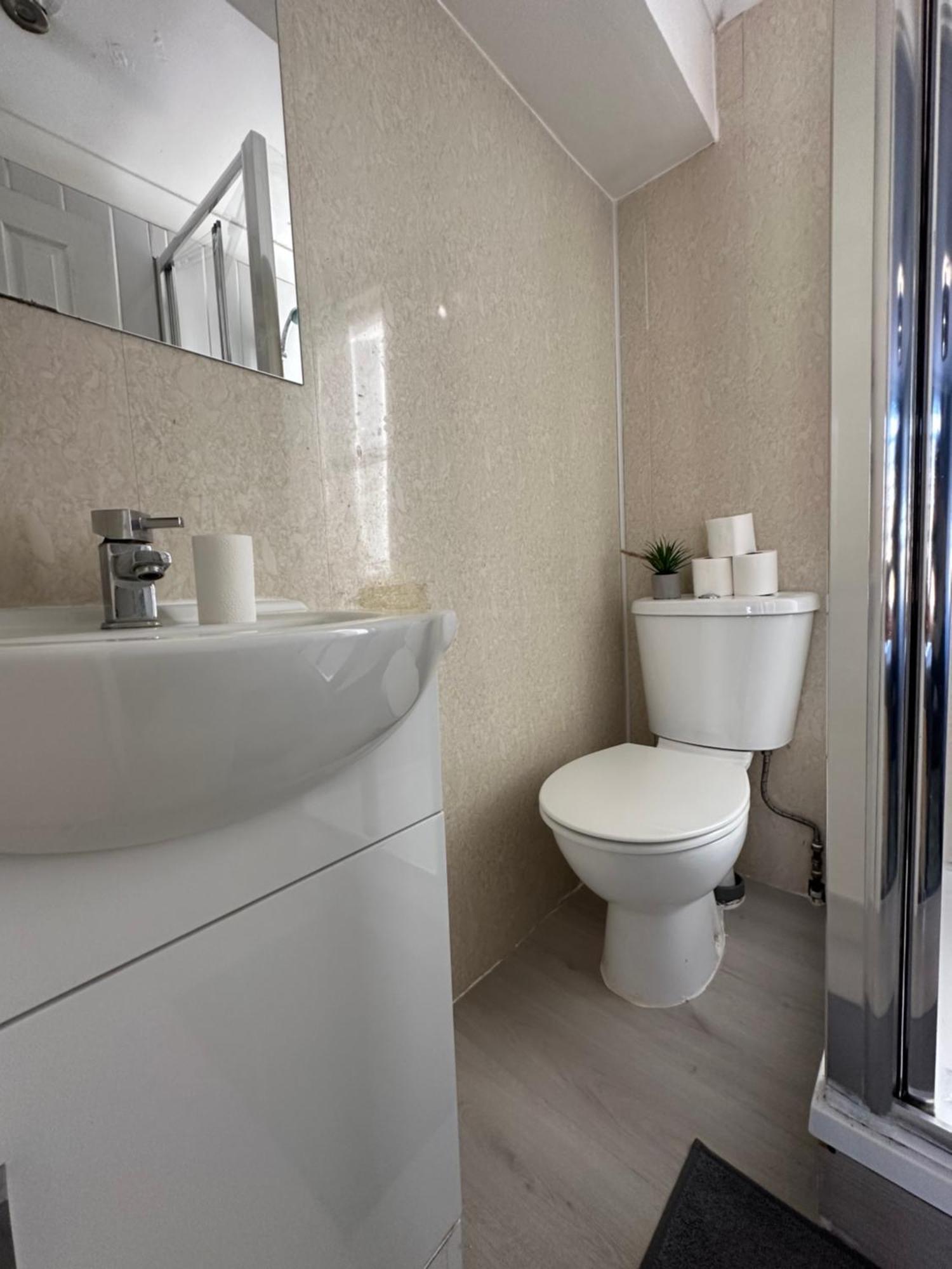 "Bright & Spacious" 3 Bedroom Flat By Kings Cross, St Pancras Station!!!!64 London Kültér fotó