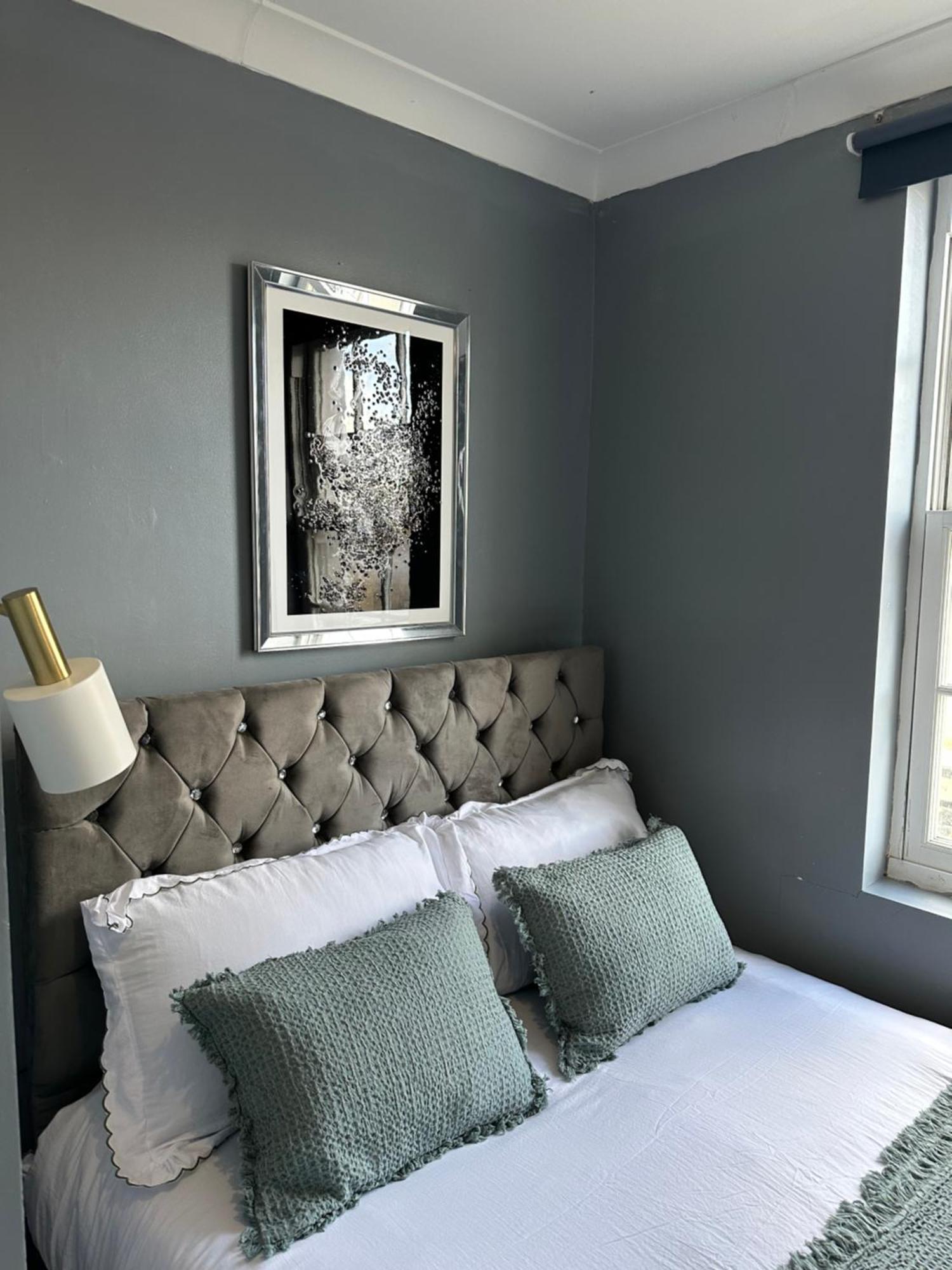"Bright & Spacious" 3 Bedroom Flat By Kings Cross, St Pancras Station!!!!64 London Kültér fotó