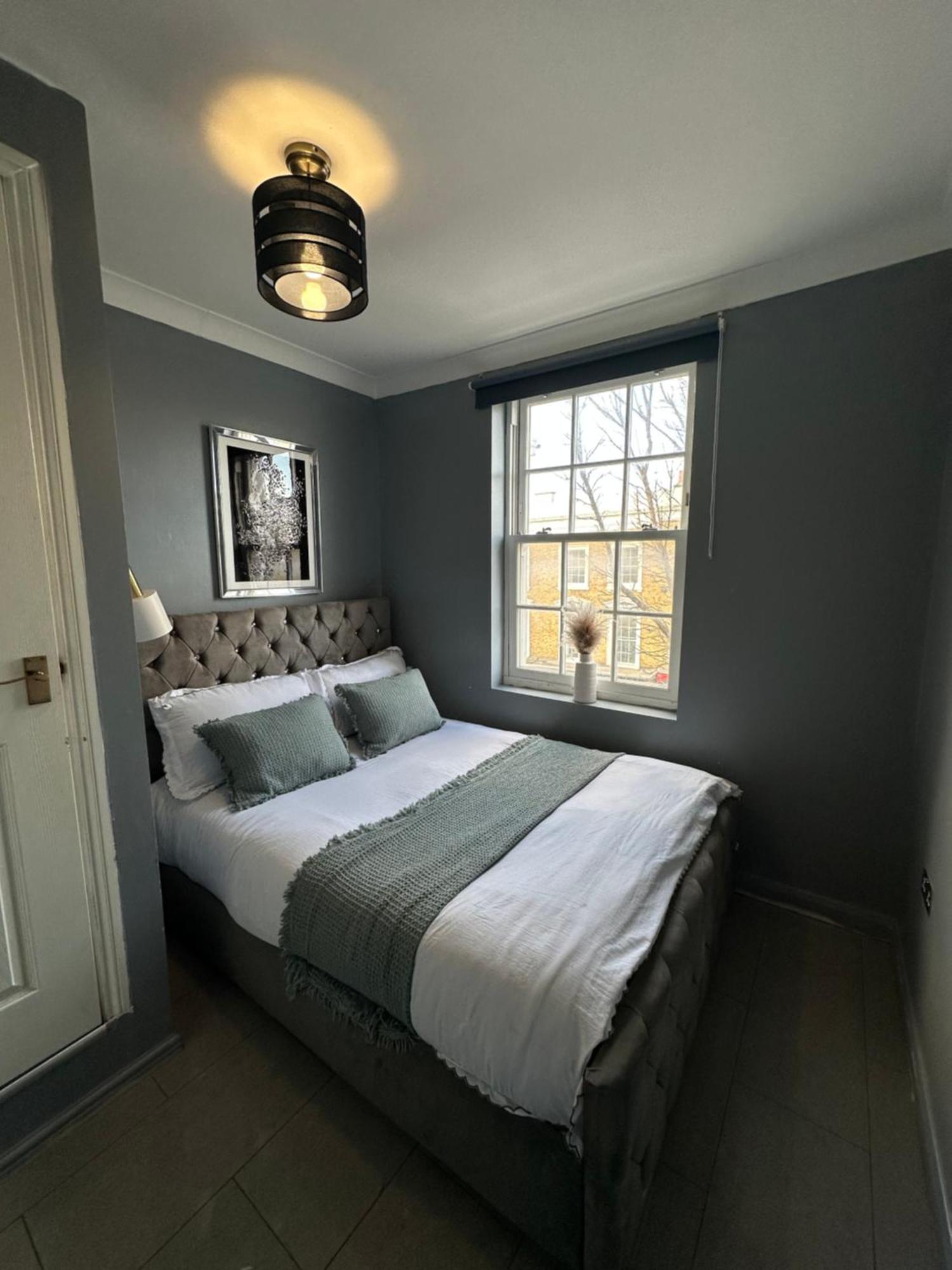 "Bright & Spacious" 3 Bedroom Flat By Kings Cross, St Pancras Station!!!!64 London Kültér fotó