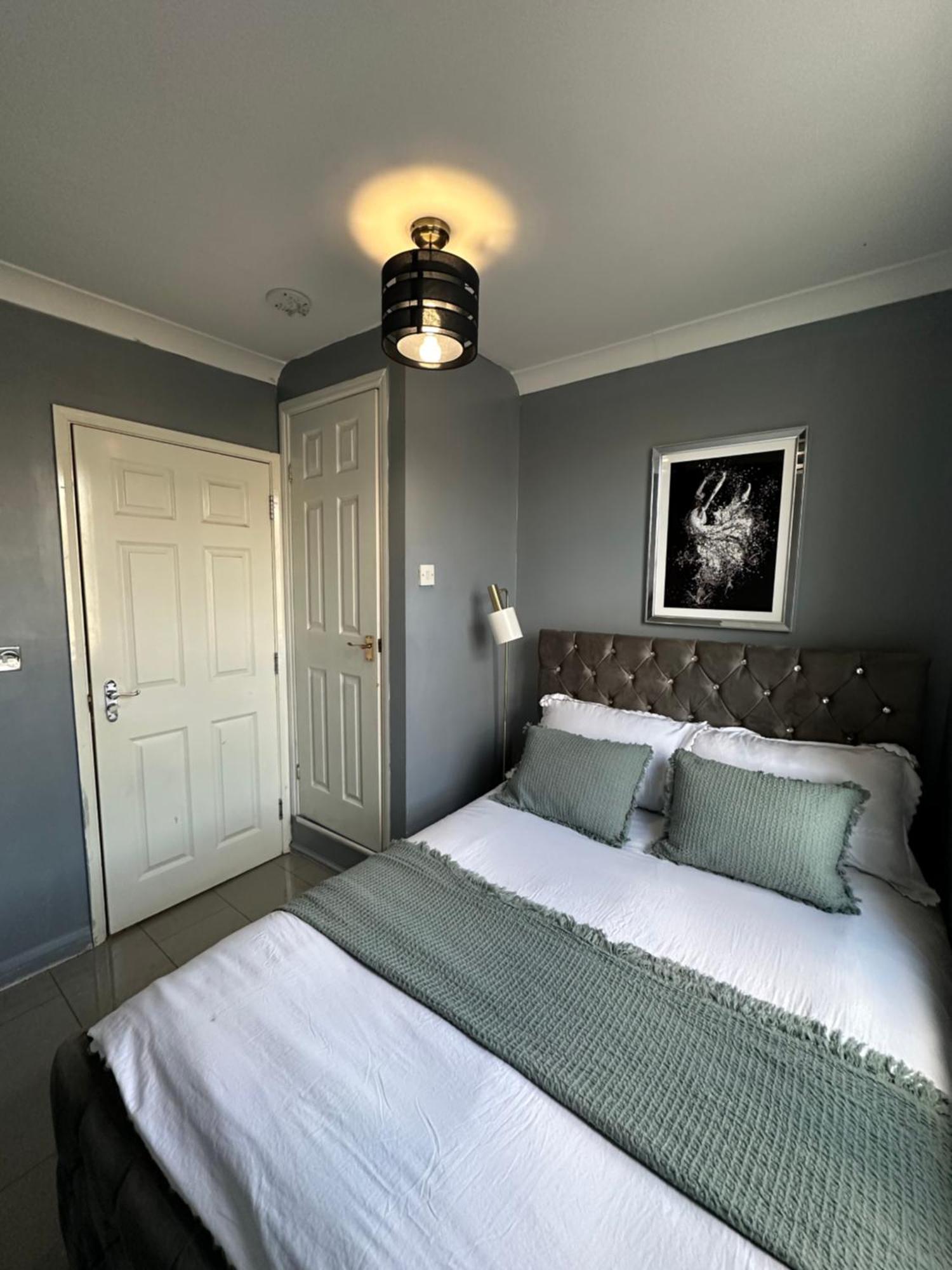"Bright & Spacious" 3 Bedroom Flat By Kings Cross, St Pancras Station!!!!64 London Kültér fotó