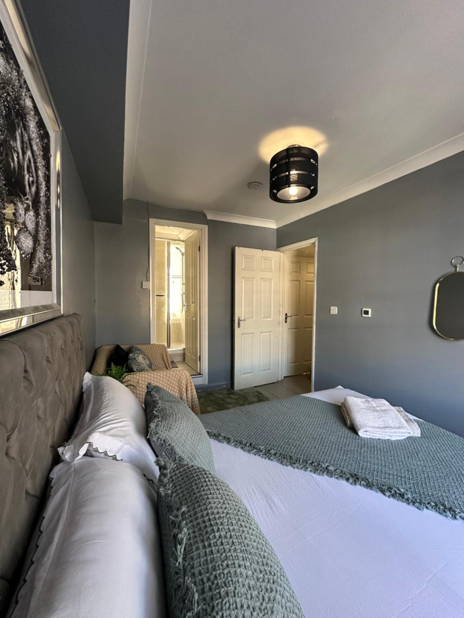 "Bright & Spacious" 3 Bedroom Flat By Kings Cross, St Pancras Station!!!!64 London Kültér fotó