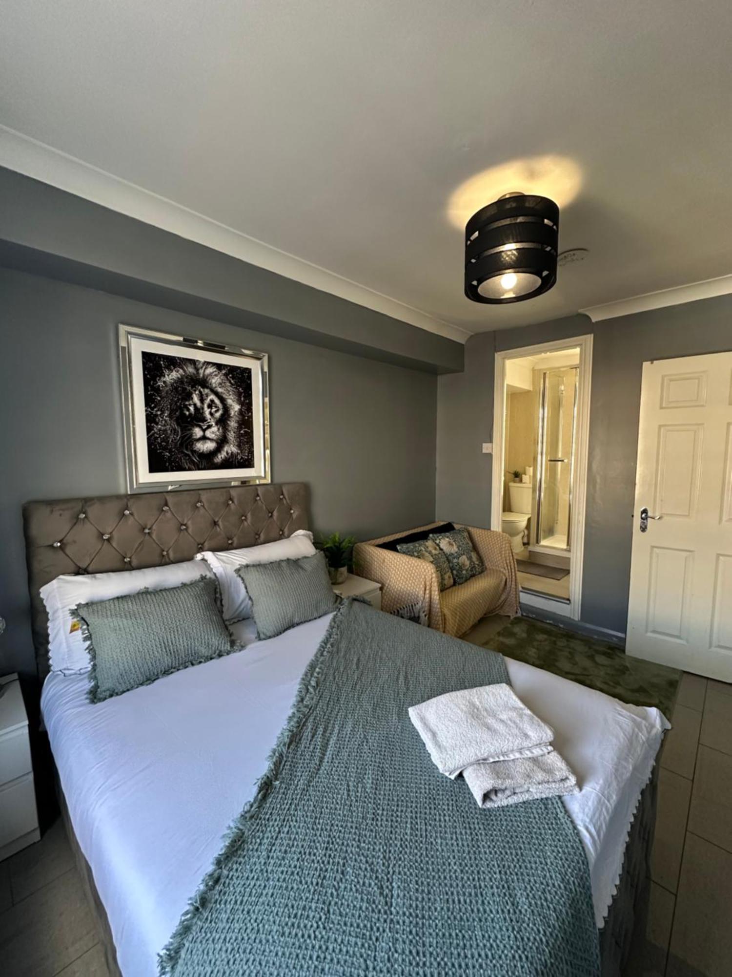 "Bright & Spacious" 3 Bedroom Flat By Kings Cross, St Pancras Station!!!!64 London Kültér fotó