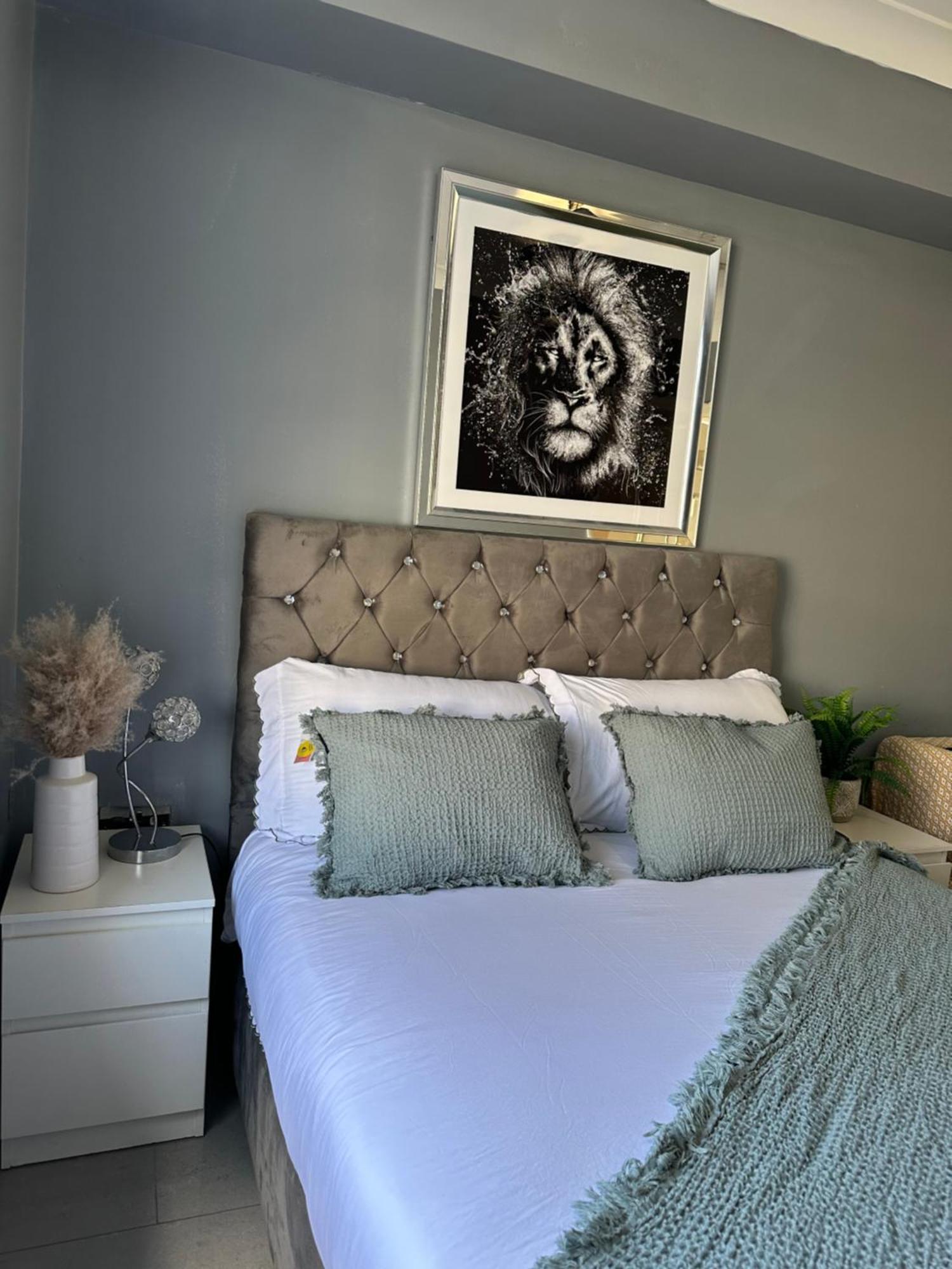"Bright & Spacious" 3 Bedroom Flat By Kings Cross, St Pancras Station!!!!64 London Kültér fotó
